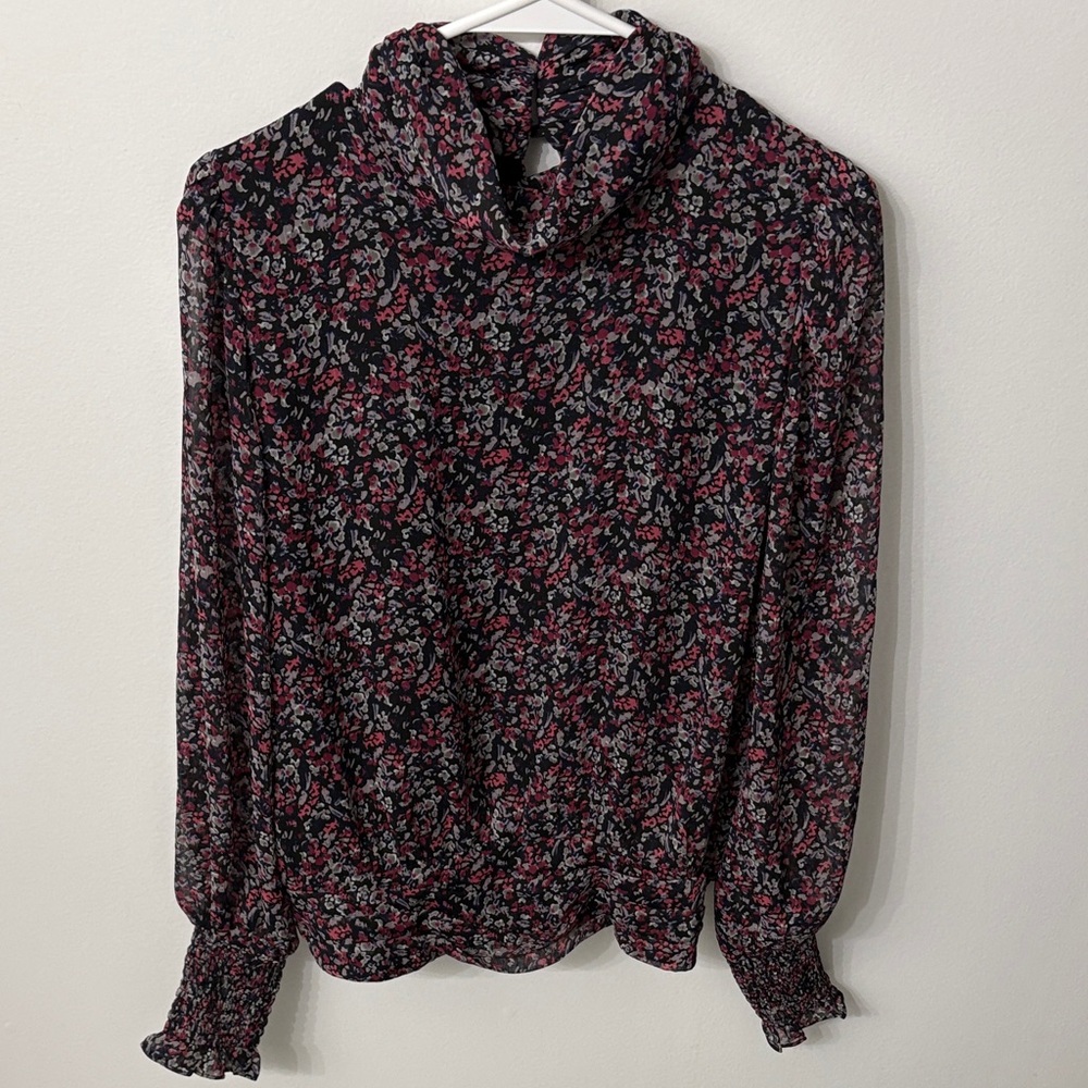 Evereve Black and Pink Floral Blouse